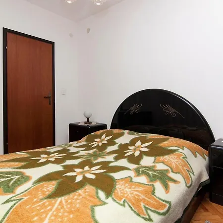 Franko 234 Gostinjska kuća Pula