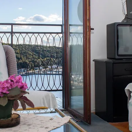 弗兰科234号公寓式酒店 普拉